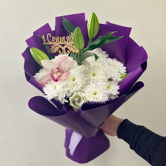 Букет на 1 сентября из хризантем