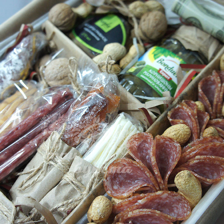 Пивной набор для защитника (крупный план)